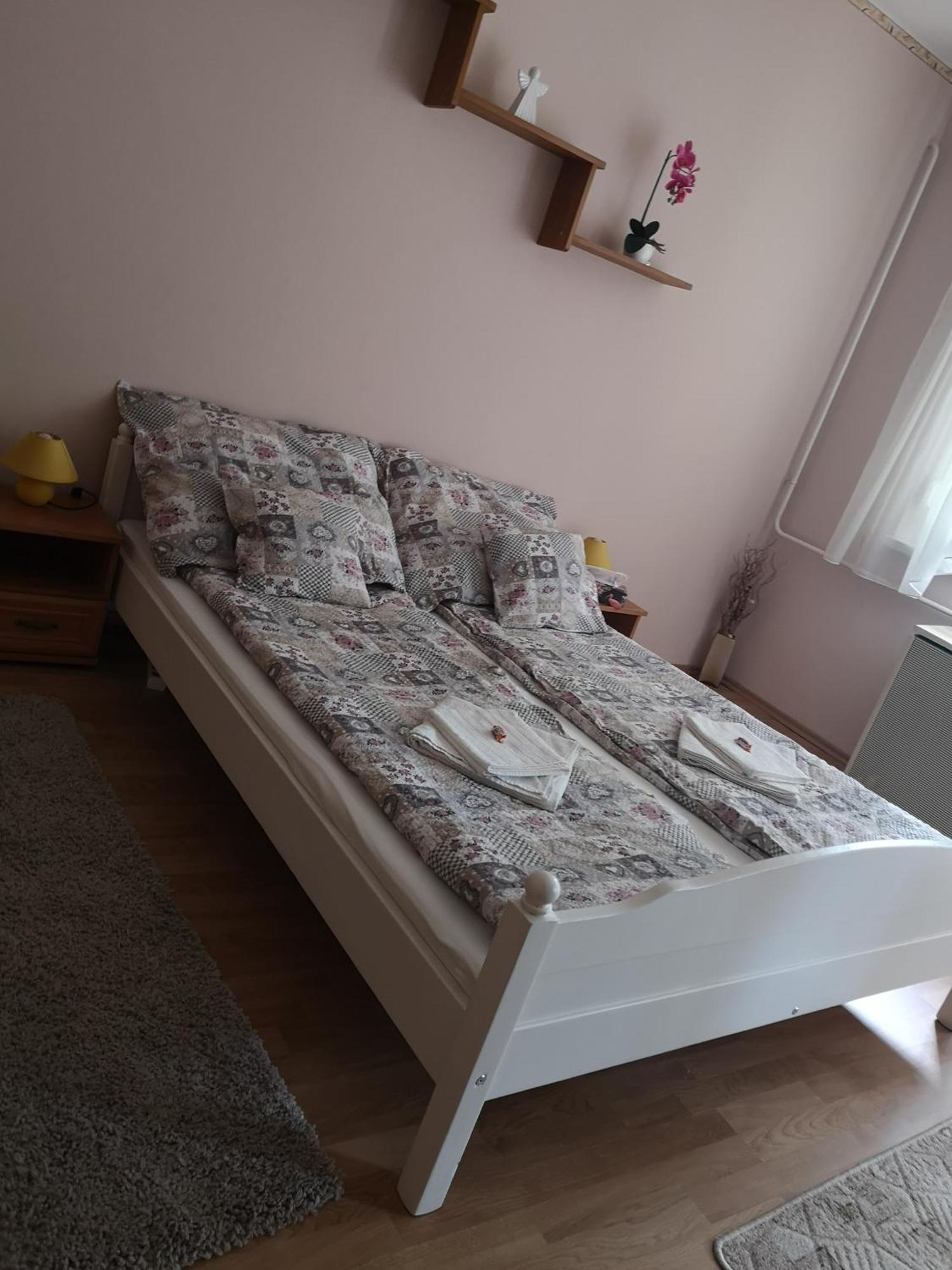 Natasa Apartman 오라샤자 외부 사진