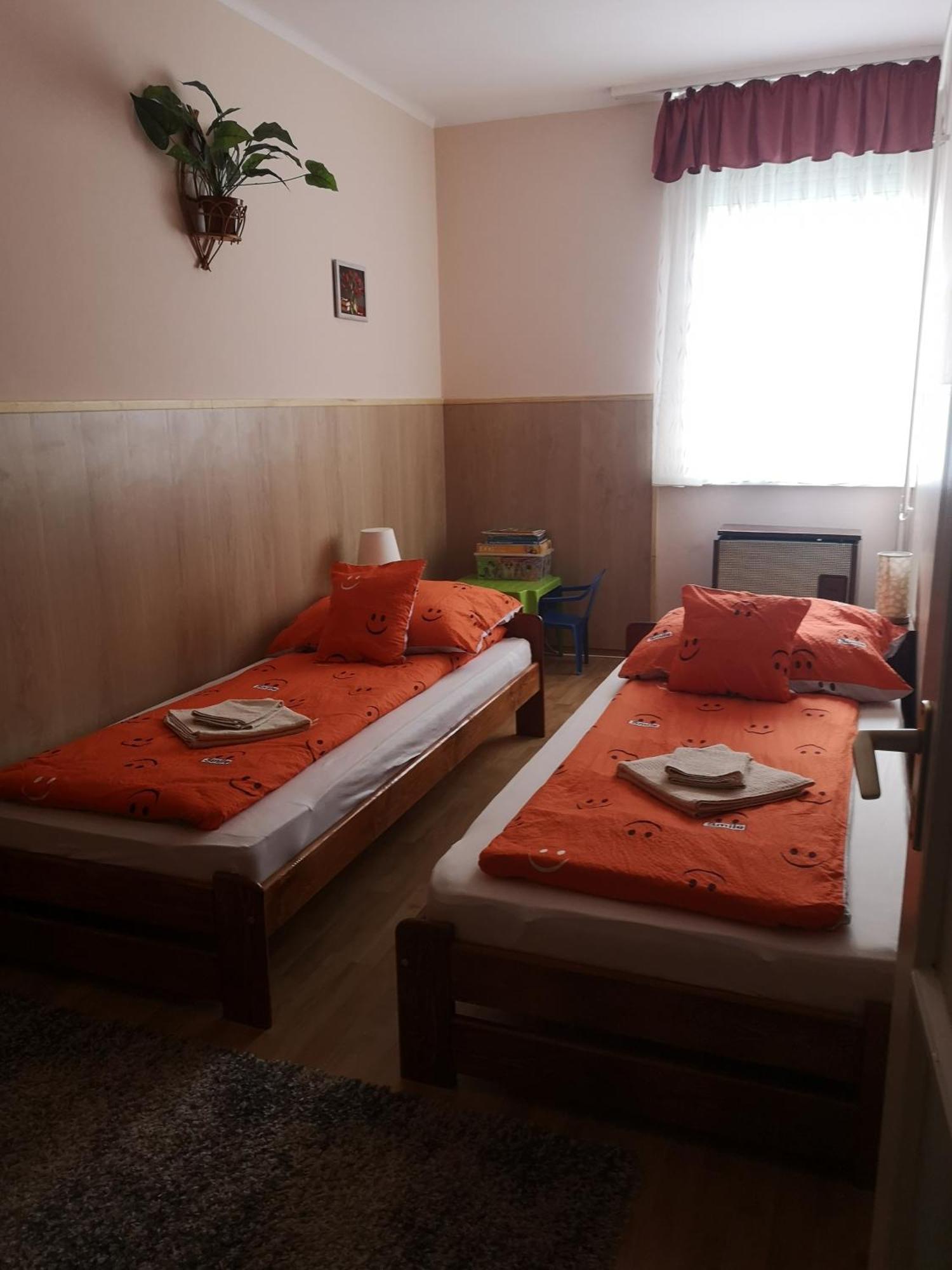 Natasa Apartman 오라샤자 외부 사진